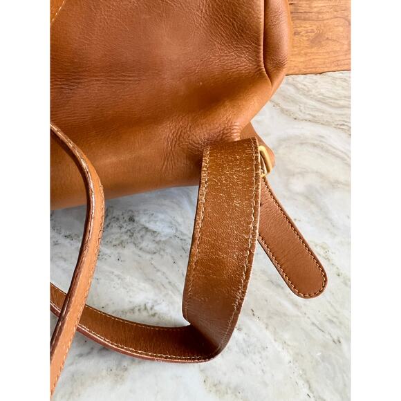 Vintage Authenticated Gucci Leather Bucket Style Backpack Carmel Brown - Picture 11 of 16